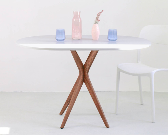 JUBI Racetrack Ovaler Esstisch 75x100cm Helle Minze