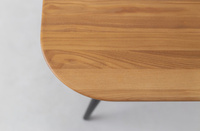 CONTRAST Table de salle à manger 180x90x75cm - Chêne / Pieds noirs